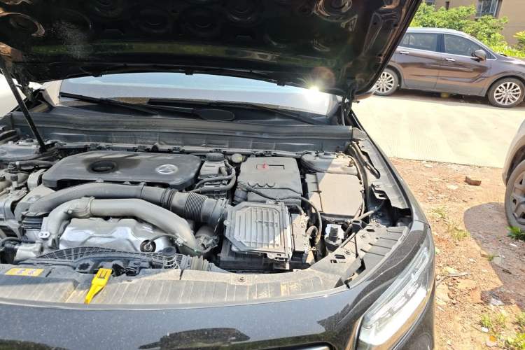 Used Mercedes-Benz GLB 2024 Refresh GLB 220 Dynamic Edition Engine Bay Left