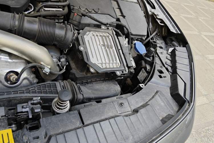 Used Mercedes-Benz GLB 2024 Refresh GLB 220 Fashion Edition Engine Bay Left