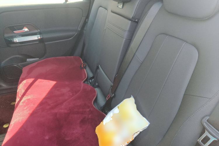 Used Mercedes-Benz GLB 2024 GLB 220 Dynamic Edition Left Rear Seat