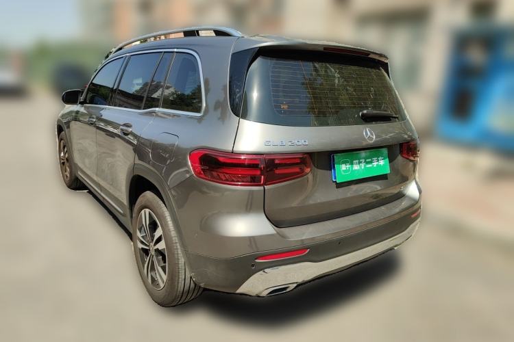 Used Mercedes-Benz GLB 2024-Year Restyled GLB 200 Dynamic Edition Rear Left 45 Deg
