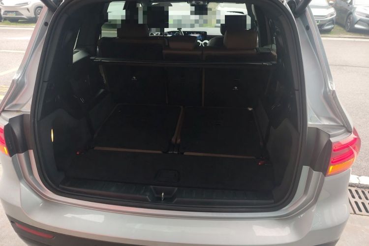 Used Mercedes-Benz GLB 2024 GLB 220 4MATIC Trunk