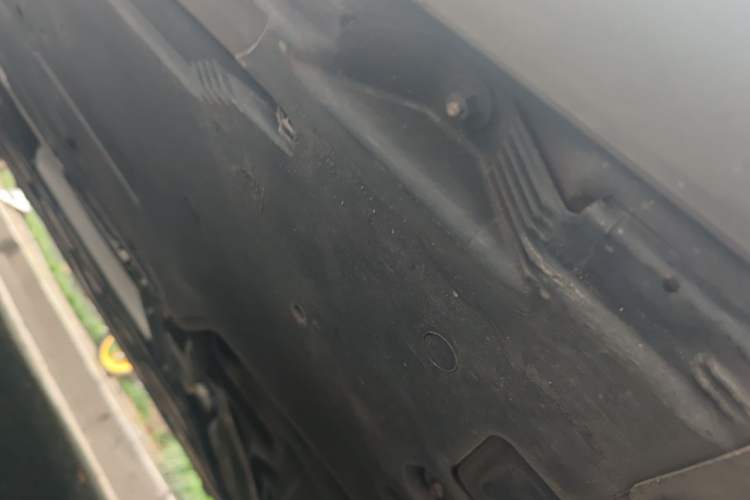 Used Mercedes-Benz GLB 2024-Year Restyled GLB 200 Dynamic Edition Chassis Rear Left