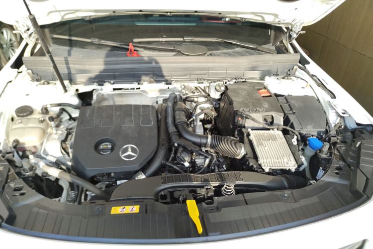Used Mercedes-Benz GLB 2024 GLB 200 Dynamic Edition Engine Bay