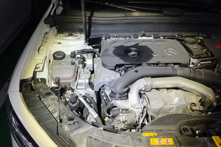 Used Mercedes-Benz GLB 2024 Refresh GLB 220 Dynamic Edition Engine Bay Right