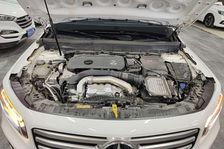 Used Mercedes-Benz GLB 2024 GLB 220 Dynamic Edition Engine Bay