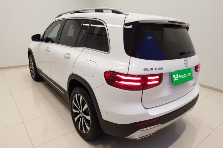 Used Mercedes-Benz GLB 2024 Refresh GLB 220 Fashion Edition Exterior 2