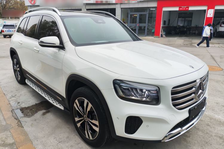 Used Mercedes-Benz GLB 2024-Year Restyled GLB 200 Dynamic Edition Exterior 2