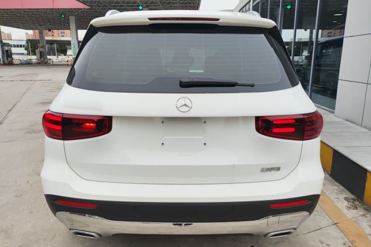 Used Mercedes-Benz GLB 2024-Year Restyled GLB 200 Dynamic Edition Exterior 4
