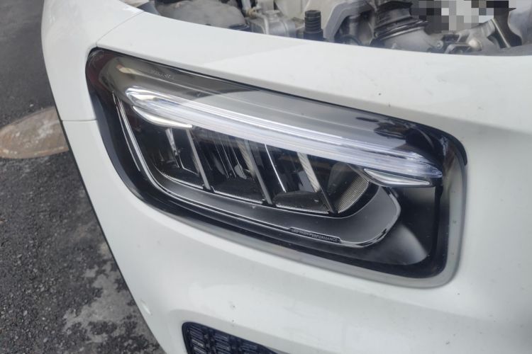 Used Mercedes-Benz GLB 2024 Refresh GLB 220 Dynamic Edition Exterior 6