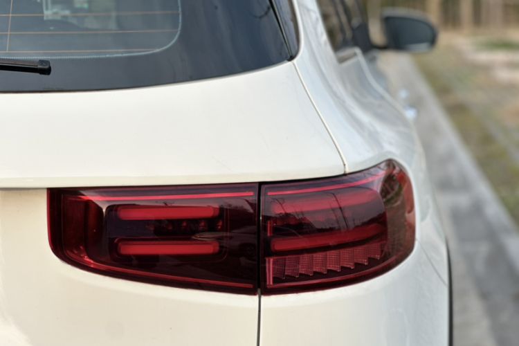 Used Mercedes-Benz GLB 2024 Refresh GLB 220 Dynamic Edition Exterior 7