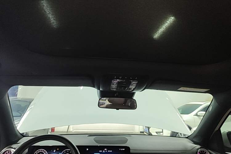 Used Mercedes-Benz GLB 2024 GLB 220 Dynamic Edition Headliner