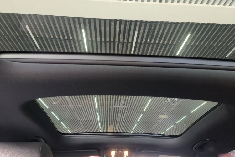 Used Mercedes-Benz GLB 2024 Refresh GLB 220 Dynamic Edition Headliner