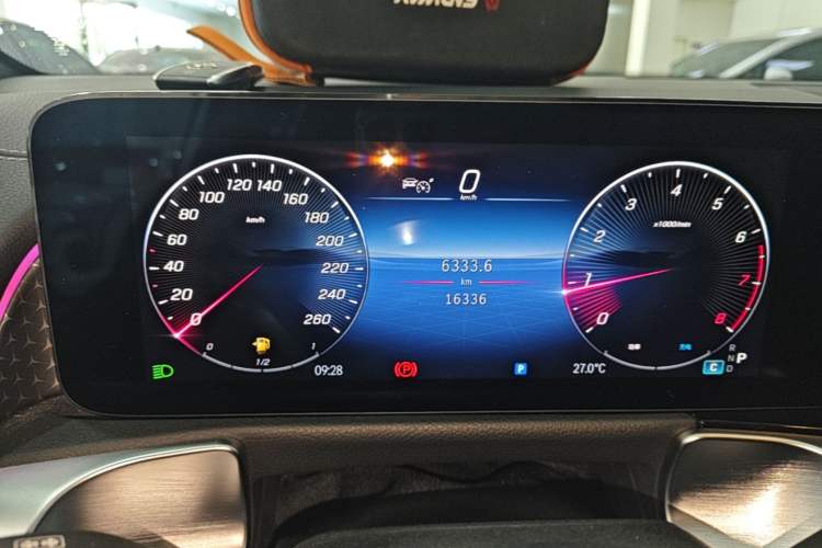 Used Mercedes-Benz GLB 2024 Refresh GLB 220 Fashion Edition Instrument Cluster