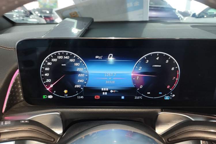 Used Mercedes-Benz GLB 2024 Refresh GLB 220 Fashion Edition Instrument Cluster