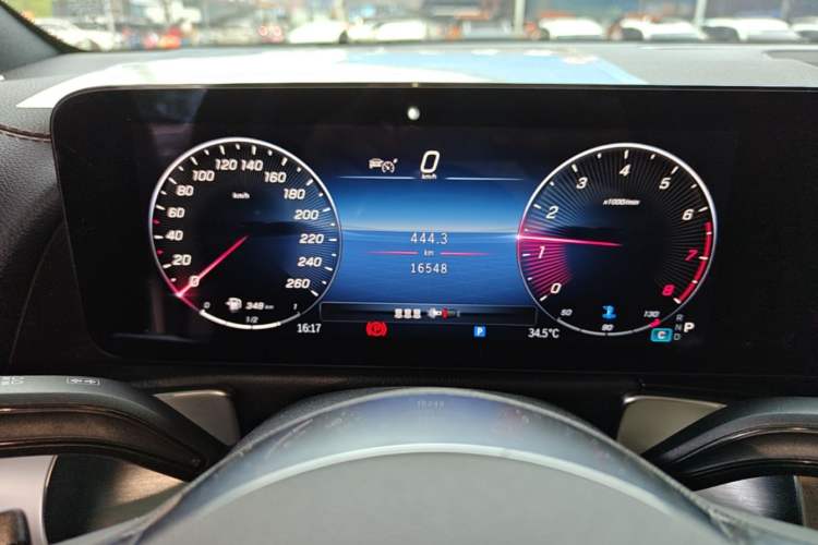 Used Mercedes-Benz GLB 2024 GLB 200 Dynamic Edition Instrument Cluster
