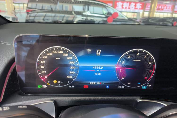 Used Mercedes-Benz GLB 2024 Refresh GLB 220 Dynamic Edition Instrument Cluster