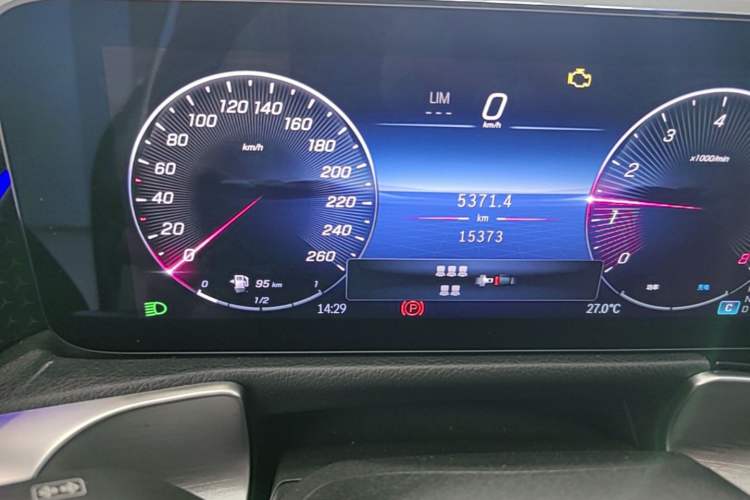 Used Mercedes-Benz GLB 2024 GLB 220 Fashion Model Instrument Cluster