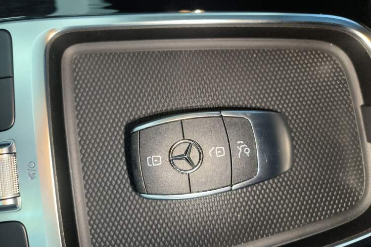 Used Mercedes-Benz GLB 2024 Refresh GLB 220 Dynamic Edition Interior 1