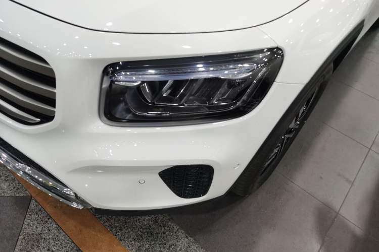 Used Mercedes-Benz GLB 2024 Refresh GLB 220 Dynamic Edition Left Front Headlight