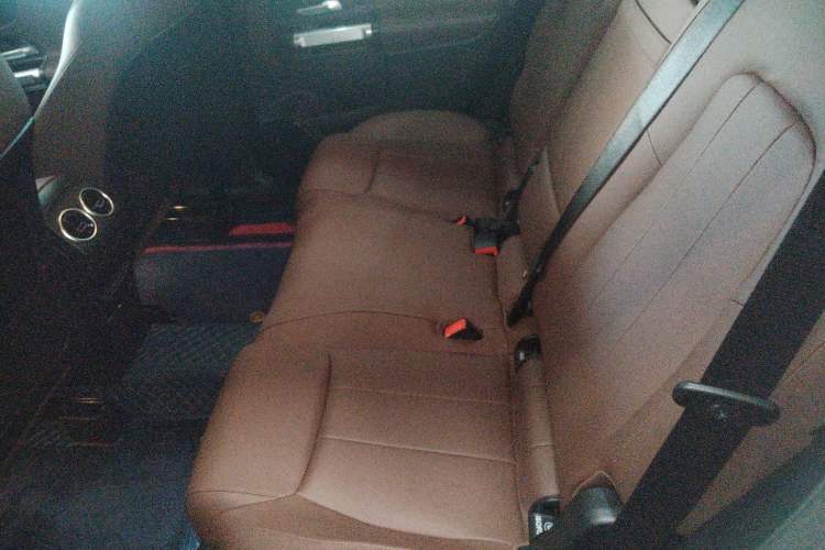 Used Mercedes-Benz GLB 2024 GLB 220 Dynamic Edition Left Rear Seat