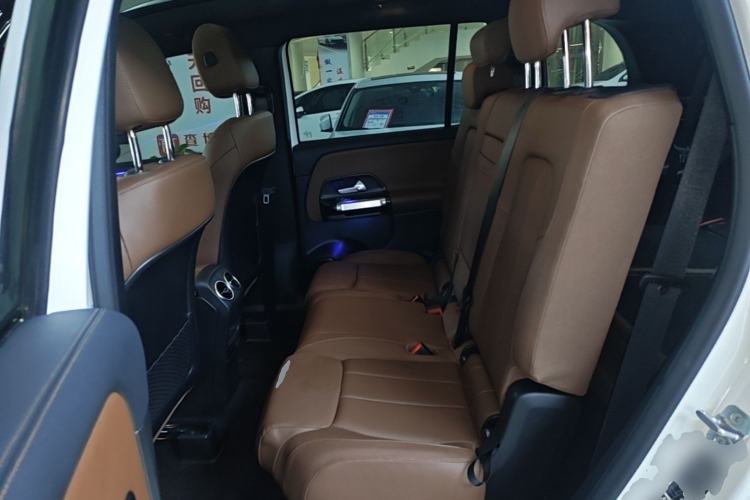 Used Mercedes-Benz GLB 2024 GLB 220 Fashion Model Left Rear Seat
