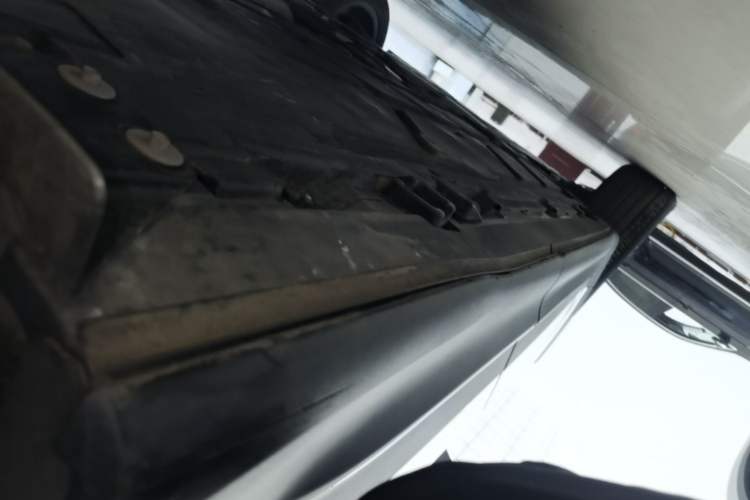 Used Mercedes-Benz GLB 2024 GLB 200 Dynamic Edition Left Side Sill