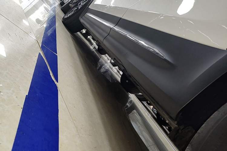 Used Mercedes-Benz GLB 2024 GLB 220 Dynamic Edition Left Side Sill