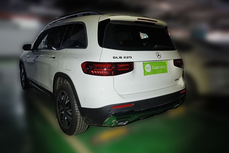 Used Mercedes-Benz GLB 2024 Refresh GLB 220 Dynamic Edition Rear Left 45 Deg