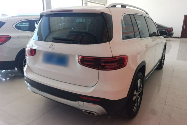 Used Mercedes-Benz GLB 2024 GLB 200 Dynamic Edition Rear Right 45 Deg