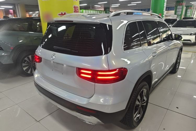 Used Mercedes-Benz GLB 2024 GLB 200 Dynamic Edition Rear Right 45 Deg