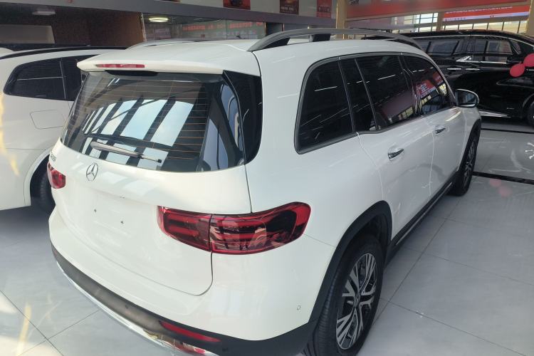 Used Mercedes-Benz GLB 2024 Refresh GLB 220 Dynamic Edition Rear Right 45 Deg