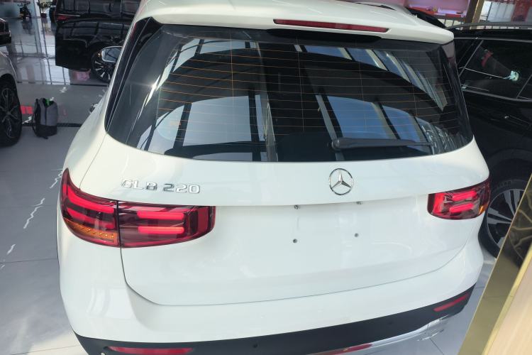 Used Mercedes-Benz GLB 2024 Refresh GLB 220 Dynamic Edition Rear