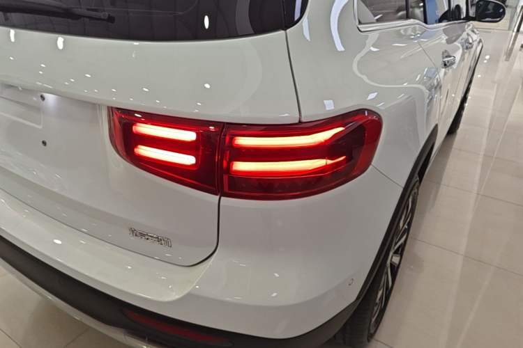 Used Mercedes-Benz GLB 2024 Refresh GLB 220 Fashion Edition Right Rear Taillight