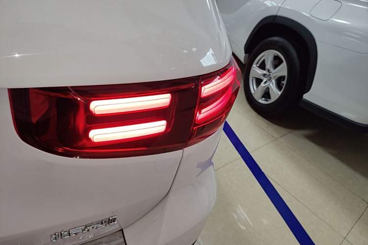 Used Mercedes-Benz GLB 2024 GLB 220 Dynamic Edition Right Rear Taillight