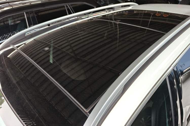 Used Mercedes-Benz GLB 2024 GLB 200 Dynamic Edition Roof
