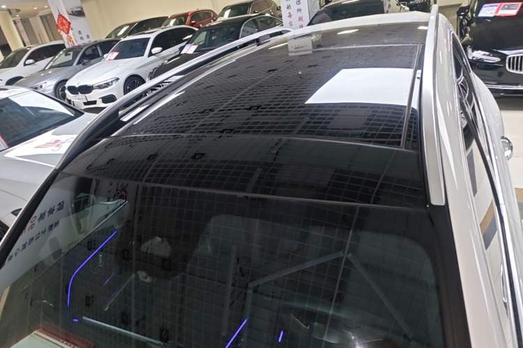 Used Mercedes-Benz GLB 2024 GLB 220 Fashion Model Roof