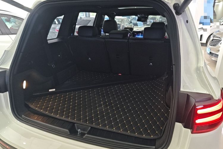 Used Mercedes-Benz GLB 2024 Refresh GLB 220 Fashion Edition Trunk