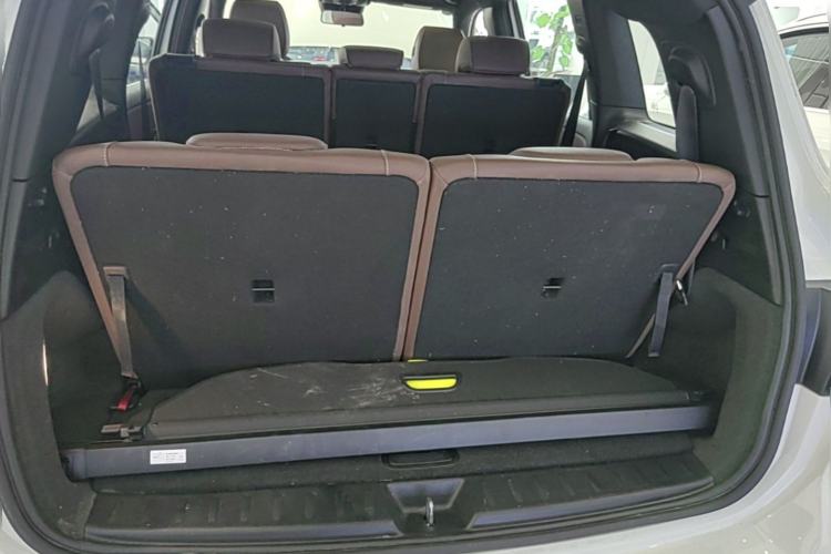 Used Mercedes-Benz GLB 2024 GLB 220 Fashion Model Trunk