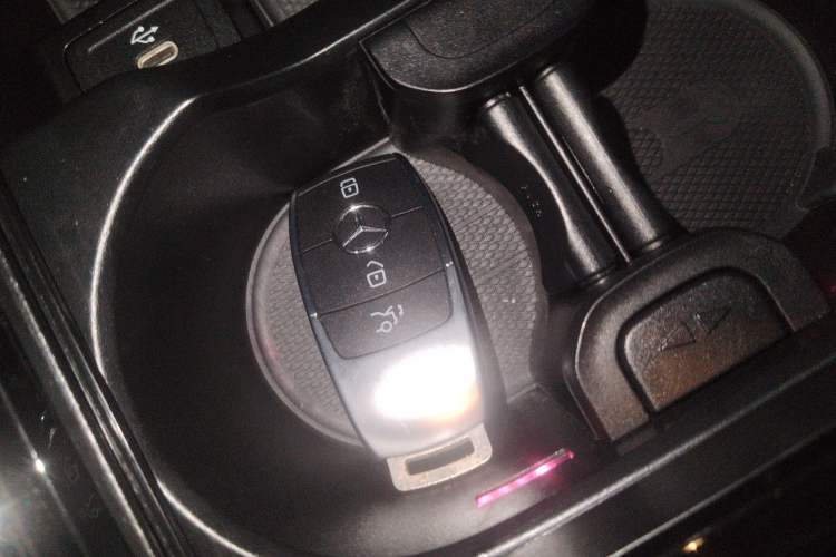 Used Mercedes-Benz GLB 2024 GLB 220 Dynamic Edition Vehicle Key