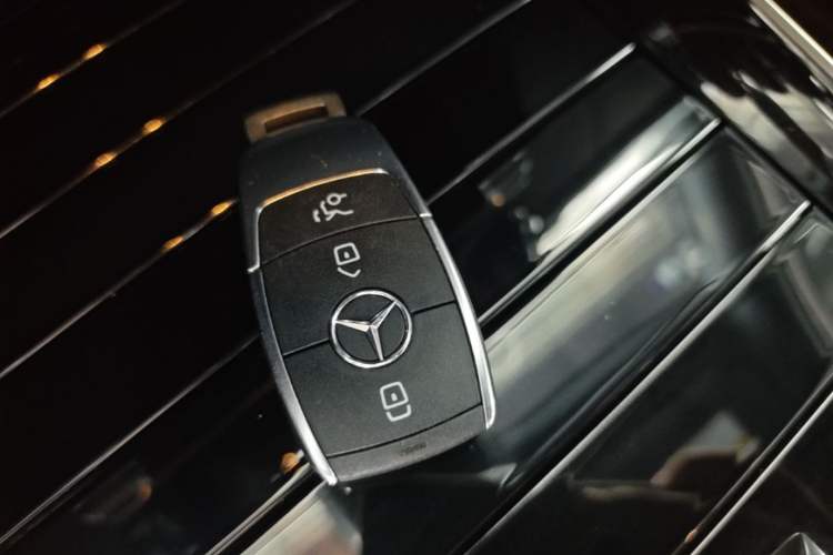 Used Mercedes-Benz GLB 2024 Refresh GLB 220 Dynamic Edition Vehicle Key