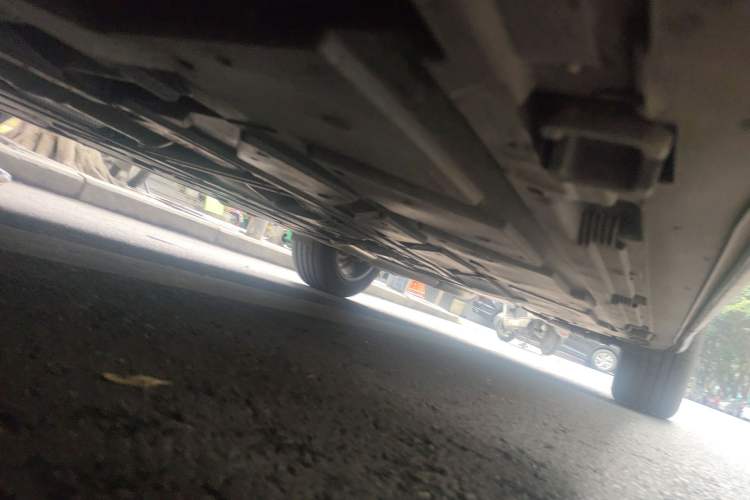 Used Mercedes-Benz GLB 2025 GLB 220 Fashion Model Chassis Front Left