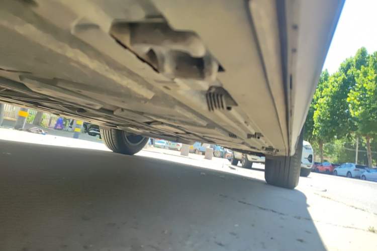Used Mercedes-Benz GLB 2025 GLB 220 Sport Edition Chassis Front Left