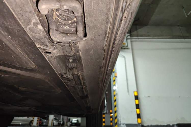 Used Mercedes-Benz GLB 2025 GLB 220 Fashion Model Chassis Front Left