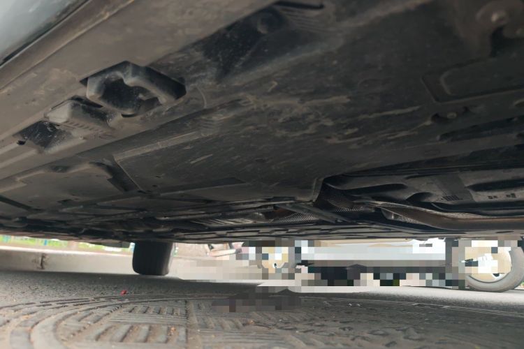 Used Mercedes-Benz GLB 2025 GLB 220 Fashion Model Chassis Rear Left