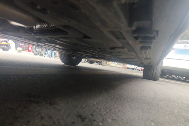 Used Mercedes-Benz GLB 2025 GLB 220 Fashion Model Chassis Rear Right