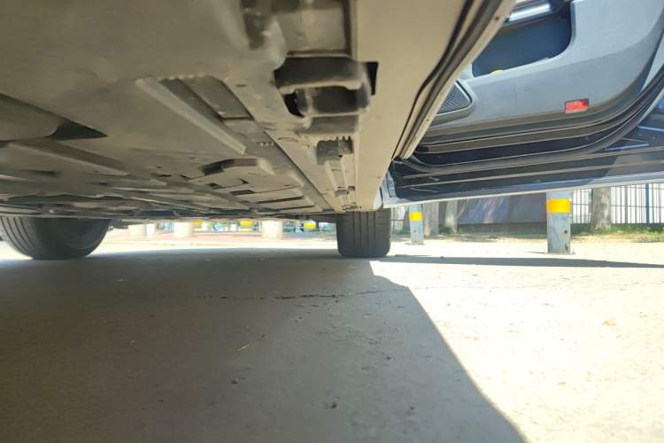 Used Mercedes-Benz GLB 2025 GLB 220 Sport Edition Chassis Rear Right