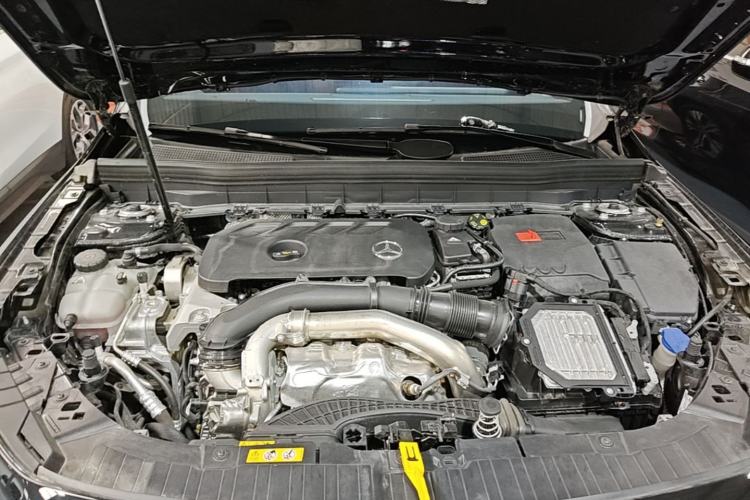 Used Mercedes-Benz GLB 2025 GLB 220 Sport Edition Engine Bay