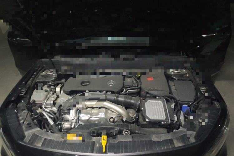 Used Mercedes-Benz GLB 2025 GLB 220 Fashion Model Engine Bay