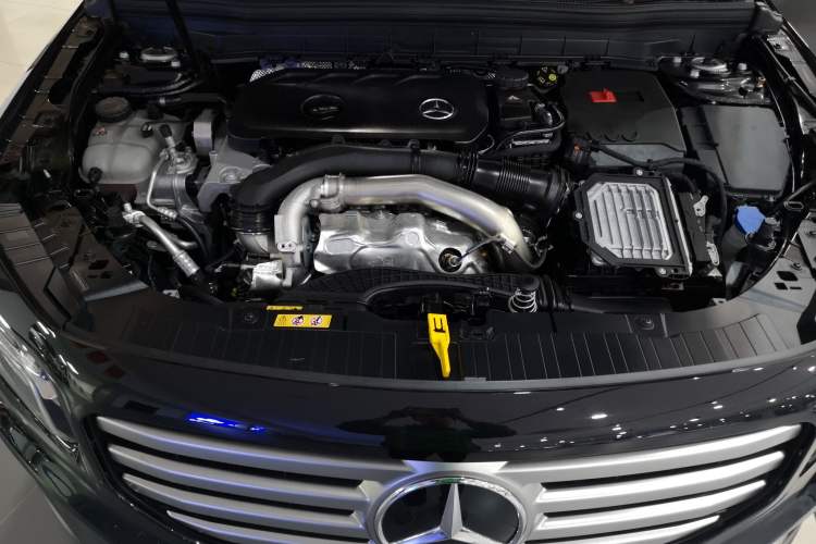 Used Mercedes-Benz GLB 2025 GLB 220 Sport Edition Engine Bay