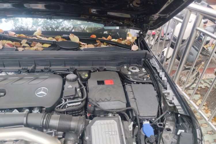 Used Mercedes-Benz GLB 2025 GLB 220 Sport Edition Engine Bay Left
